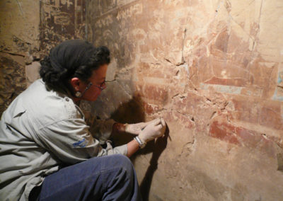 Inicio de los trabajos de conservación de las paredes de la tumba de Djehuty