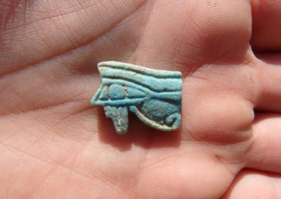Amuleto en forma de ojo-udjat.