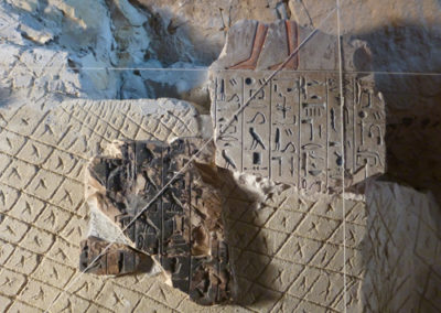 Boques con inscripción del ritual de la Apertura de la Boca vuelven a su lugar de origen en el pasillo de Djehuty.