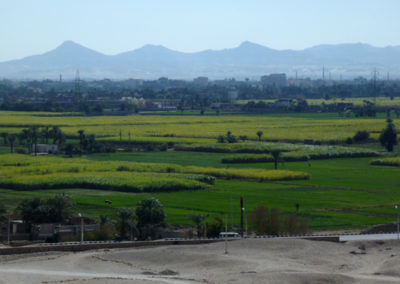 Vista del valle y de las colinas en la orilla este.