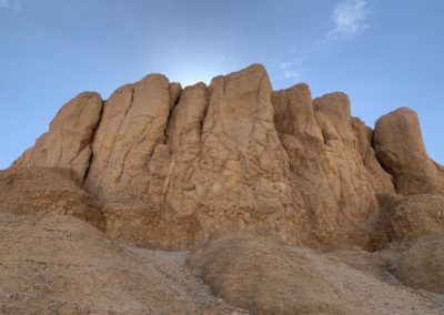 Vistas del valle de los reyes oeste en la caminata hacia la tumba de Ay.