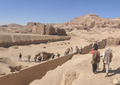 Visita a nuestros colegas los arqueólogos egipcios